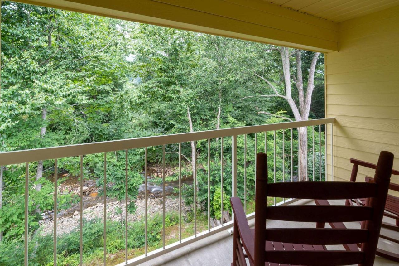 Ramada By Wyndham Maggie Valley Exterior foto